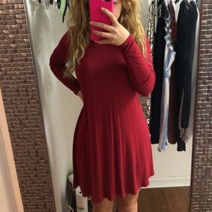 🙂simple red long sleeve dress